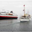 The Royal Yacht met the cruise ship Nordlys on it's way south (Photo: Marius Gulliksrud, Stella Pictures)